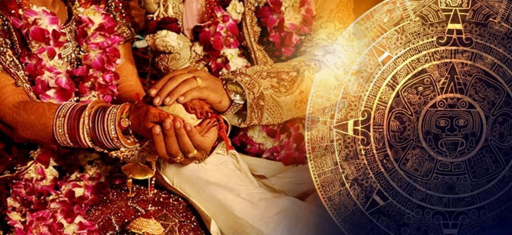 Tarot vs Astrology: Which is Better for Love Guidance?